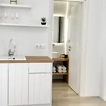 Anita & Milos Apart-hotel 3*
