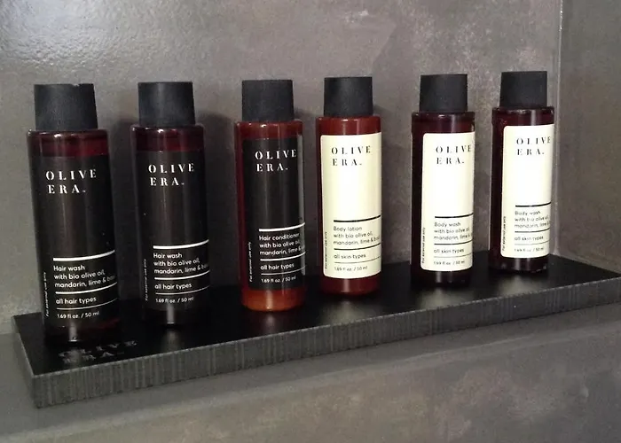 Anita & Milos Aparthotel 3*