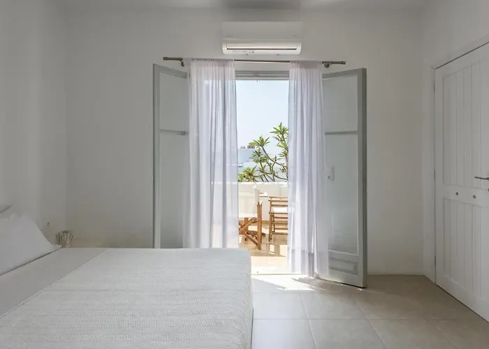 Anita & Milos Aparthotel