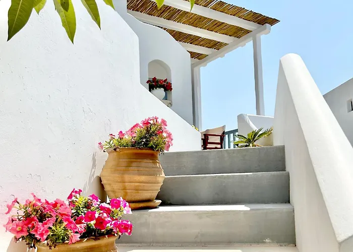 Anita & Milos Aparthotel Adamantas (Milos)