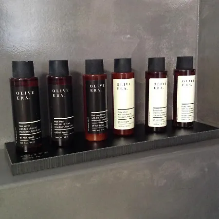 Anita & Milos 公寓式酒店 3*